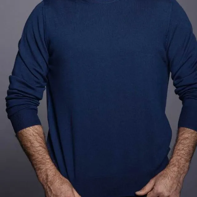Merino Wool Classic Crew Neck Sweater Blue Insignia