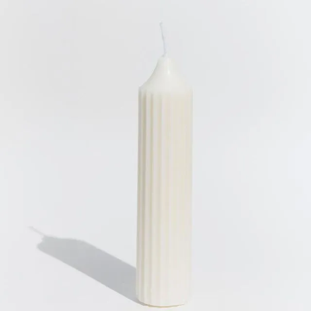 PILLAR CANDLE ‘BAGES’ IN JASMINE