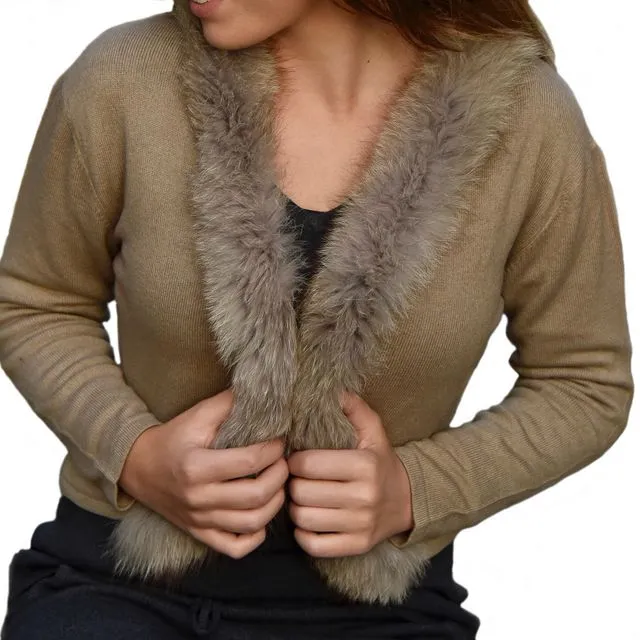 Cashmere short cardigan with fur front