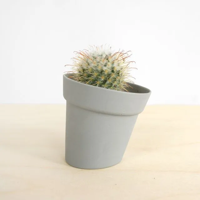 Distorted Flowerpot – Small - Grey