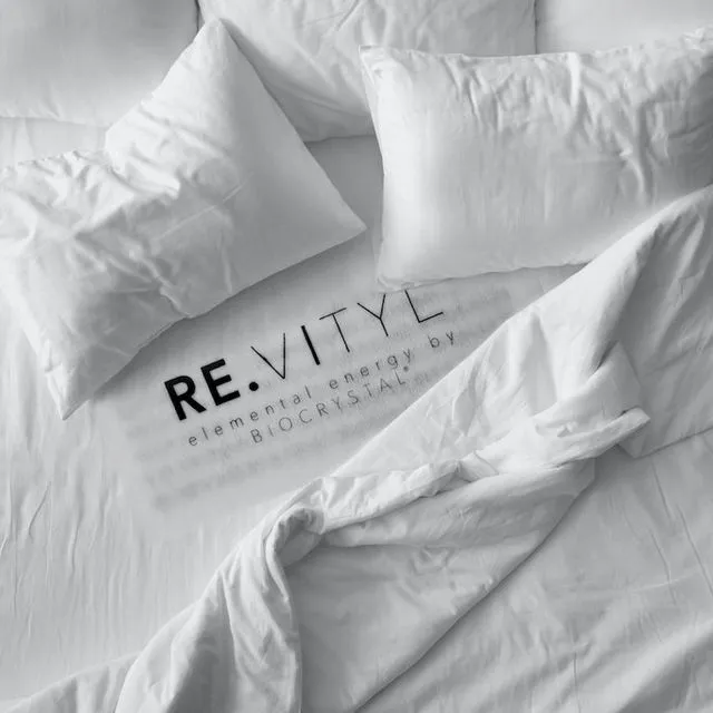 RE.LAX Sleep Pad in White, with silk cover *Oeko Tex - 50X30CM