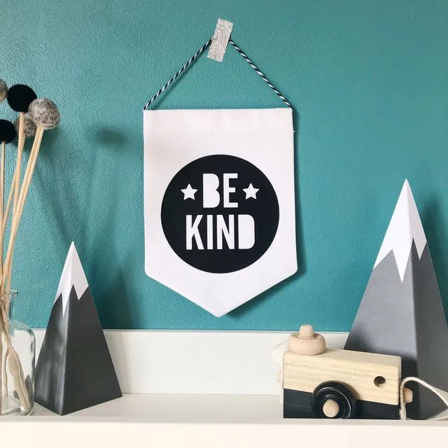 Be Kind Banner Black Midi - Pack of 5