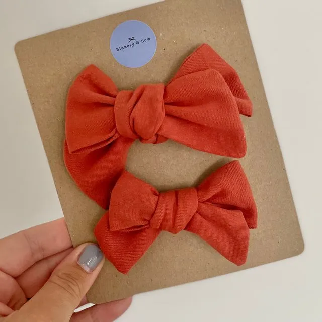 Handtied hair bow clips- Rust - Large and Small