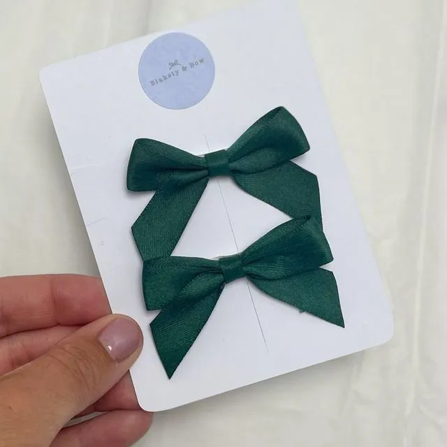 Pigtail suede satin hair bow clips-Green