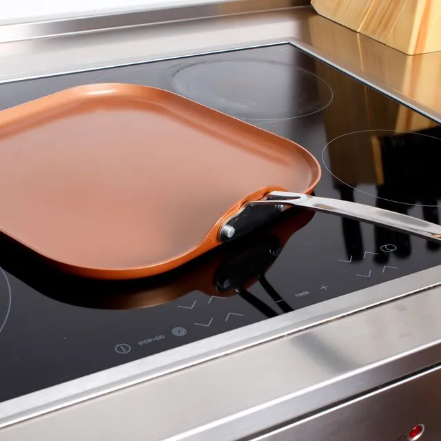 Masterpan Non-Stick Pancake and Crepe Pan 28cm, Omelette Pan, Ceramic Coating, PTFE Free, Healthy Cooking, Copper Look, Oven & Dishwasher Safe