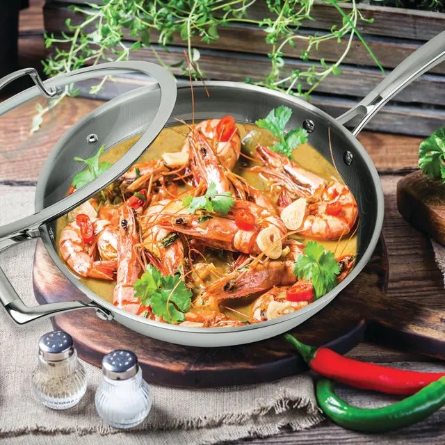 Masterpan Non-Stick Wok with Lid 30cm, Pixel Design, Scratch Resistant, Stainless Steel & Cast Aluminium, Oven & Dishwasher Safe