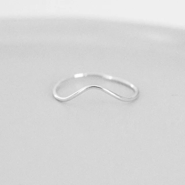 Curved stacking Ring