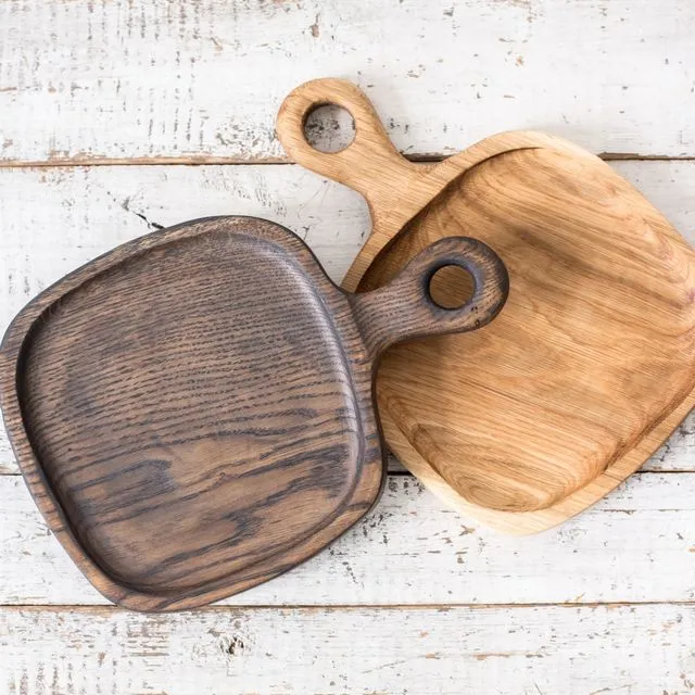 'SHE Design' oak serving/chopping board with a handle "Small TV"