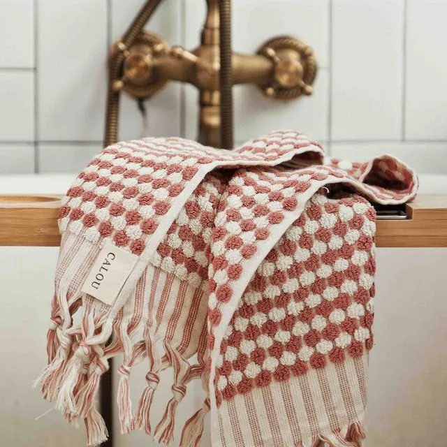 The Apollo Hand Towel - Pink Clay
