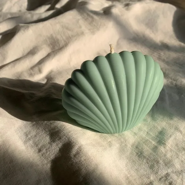 Shell Soy Pillar Candle - Solid Colorways
