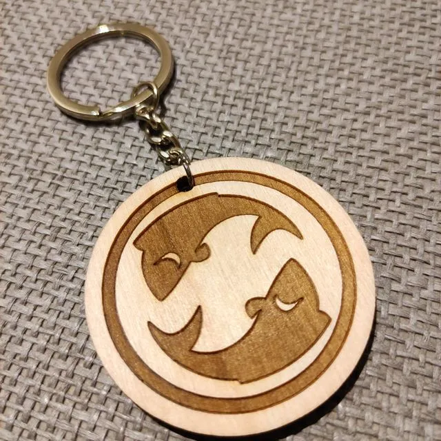 Wooden Pisces Sign Keychain, Wood Zodiac Keyring Acessory