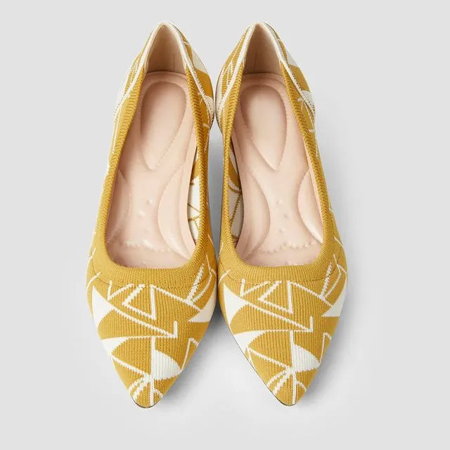 Pointed Toe Knitted Pumps - White&Yellow