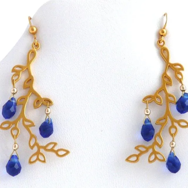 Gemshine - Ladies - Earrings - Lotus Blossom Leaves - LEAVES - Iolite - Blue - 925 Silver - Gold Plated - 6 cm