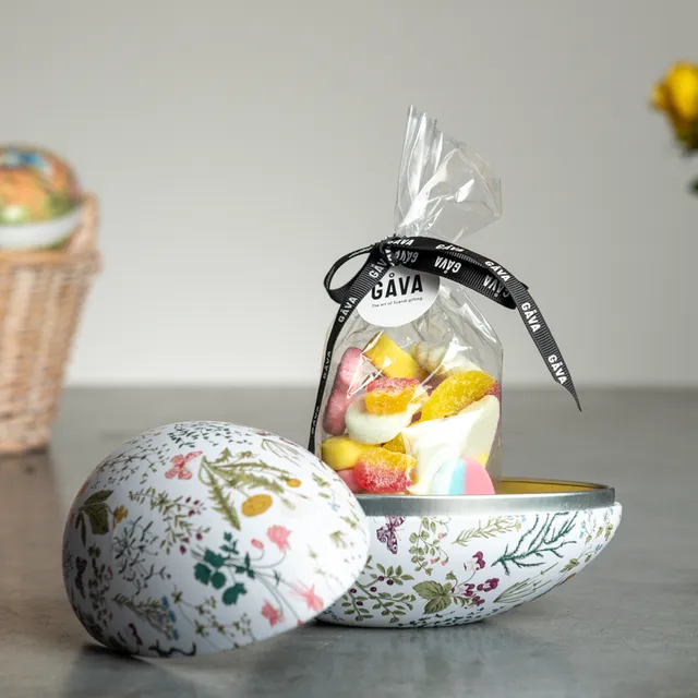Flora Swedish Påskägg Easter Egg tin with vegan Pick & Mix