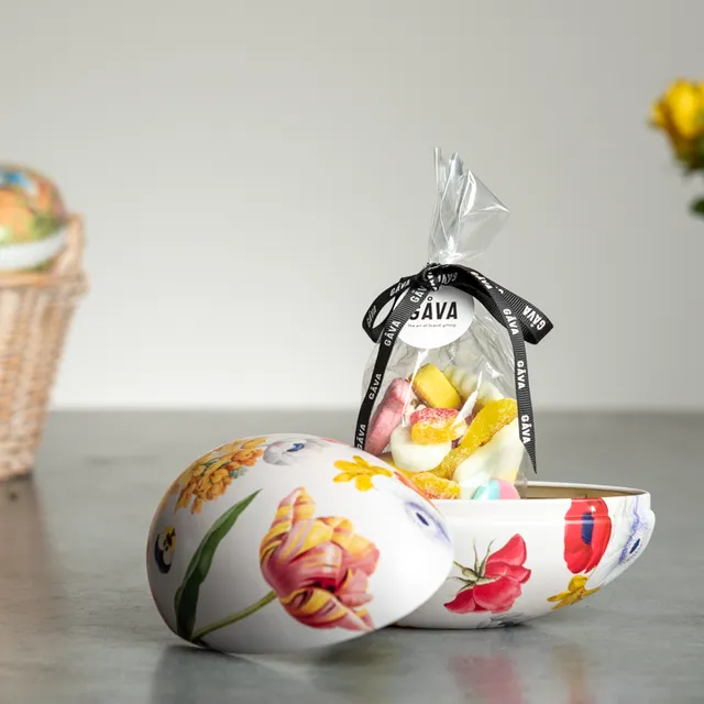 Blomster Swedish Påskägg Easter Egg tin with vegan Pick & Mix