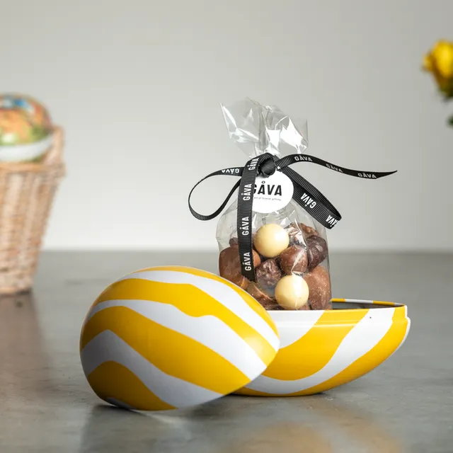 Zebran Swedish Påskägg Easter Egg tin with Chocolate Pick & Mix