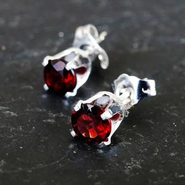 Garnet birthstone stud earrings