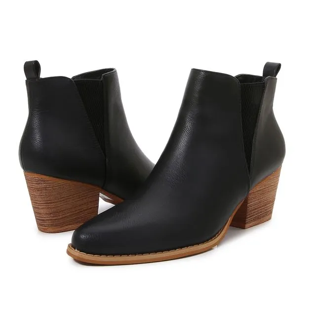 Black Wooden Heel Short Casual Ankle Boots w/ Shoe case