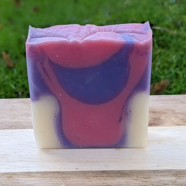 ROSE GERANIUM SOAP WITH SHEA BUTTER