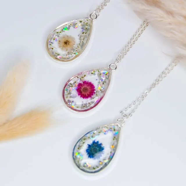 Emma teardrop necklace with real flowers and glitter