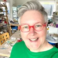 Louise Crookenden Johnson Ceramics avatar