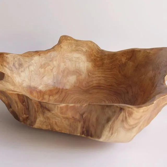 Hand-Crafted Root Wood Live Edge Bowl - Medium Large (14-15" / 3-4")