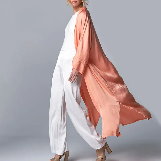 FILIPA Knee-length Satin Kimono With Wide Sleeves in Coral