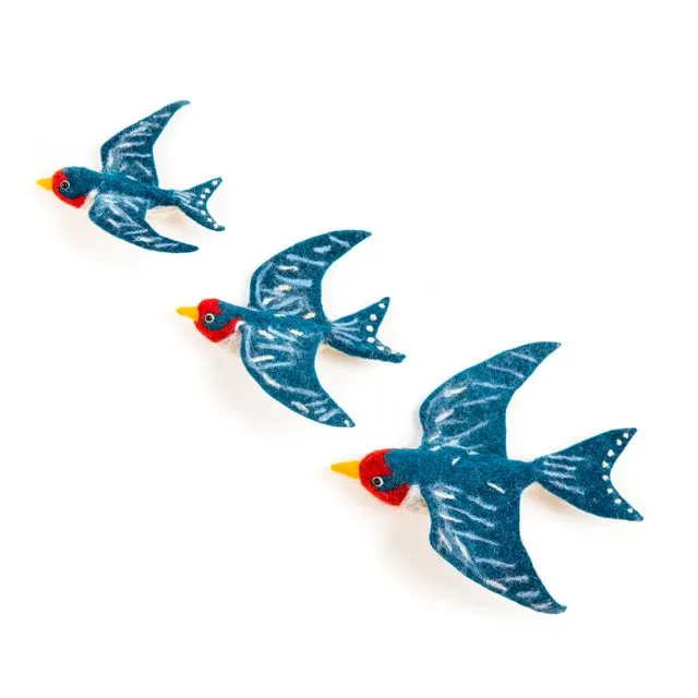 Flying Swallow Trio