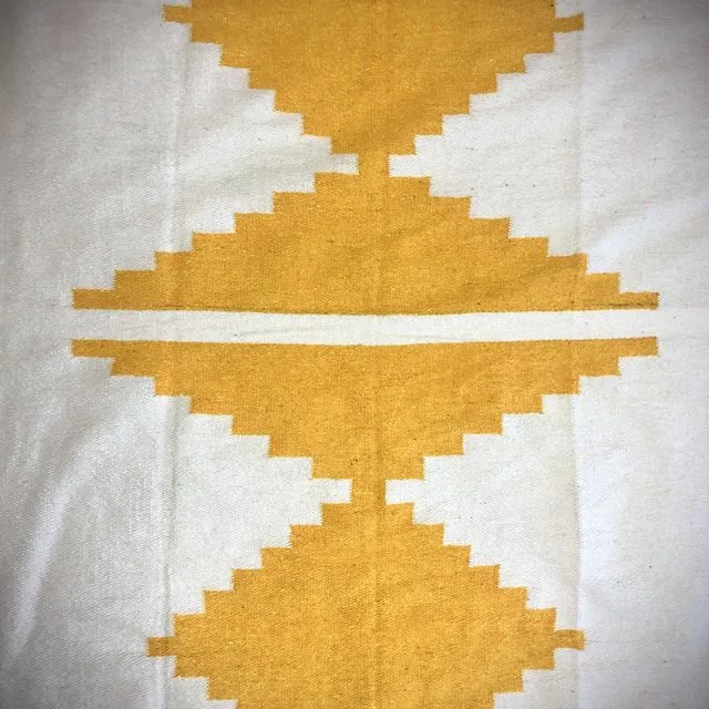 The In/Out "Pyramid" Blanket Yellow/White