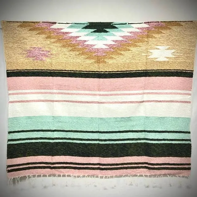 Special Edition In/Out “3 Poderes” Blanket