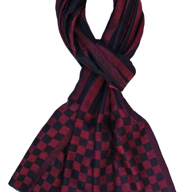 Pure Cashmere Scarf/Wrap in Checks Pattern Red Blackopy)