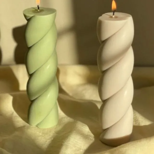 Marshmallow Shaped Pillar Candle White