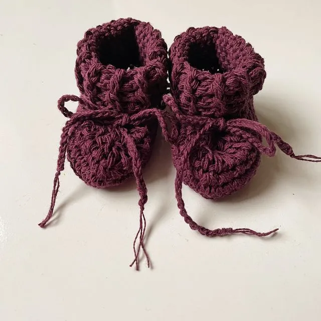 Cotton Tie Baby Booties - Mulberry