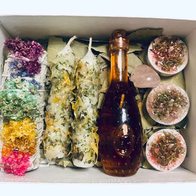 Love In Bloom Ritual Box