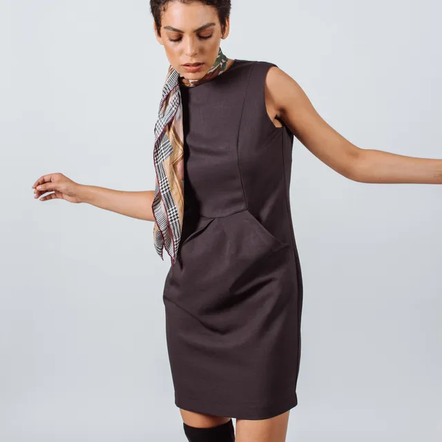 Italian Wool Dress Pleated With Pockets Charcoal