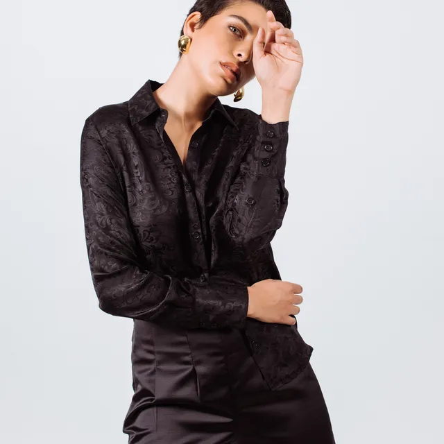 Elegance Silk Shirt in Black Paisley