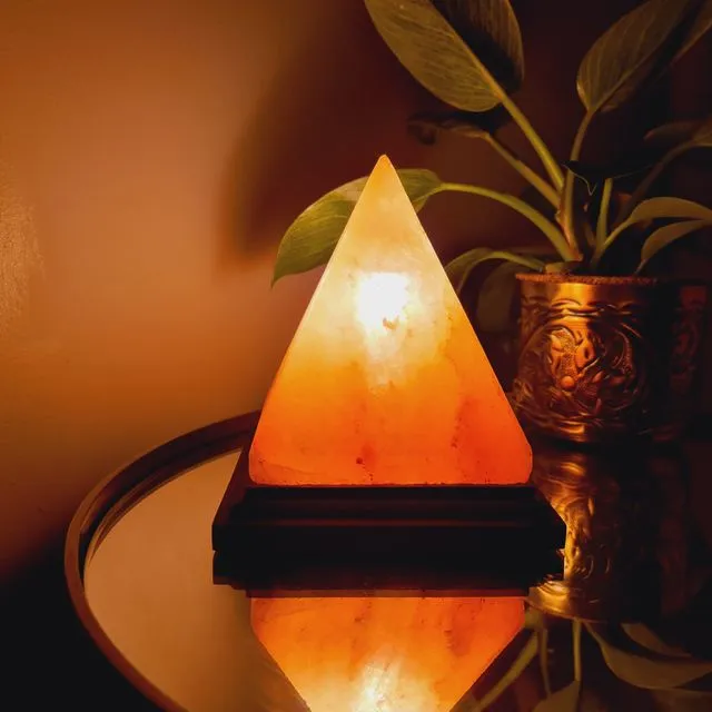 Himalayan Salt Crystal Lamps (Pyramid, Cube, Oval/Egg, Natural Aroma Lamp) Pyramid Lamp
