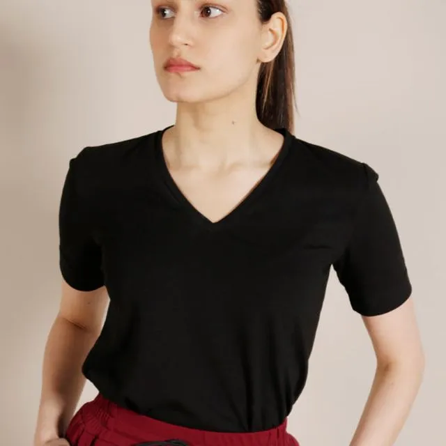 Lou Star Organic Cotton Eco-Friendly T-Shirt - Black (3 Mixed sizes)