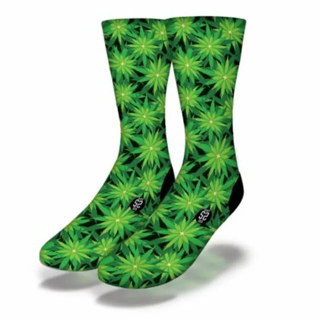 CANNABIS FLOWER FOREST Fun Weed Socks (Green)