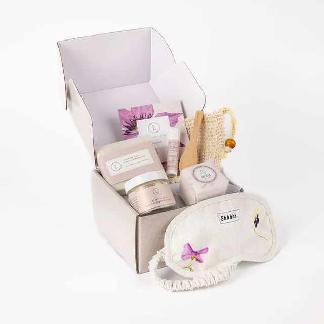 Lavender Skincare Products Set, Natural Skincare Appreciation Gift Box