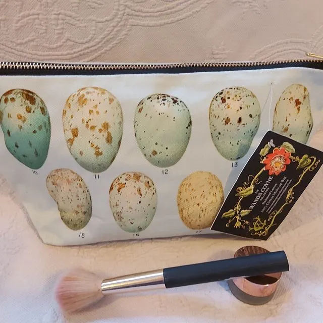 Antique Egg Design Makeup Cosmetic Bag