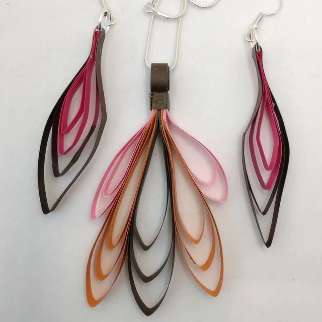 Quilling jewelry set