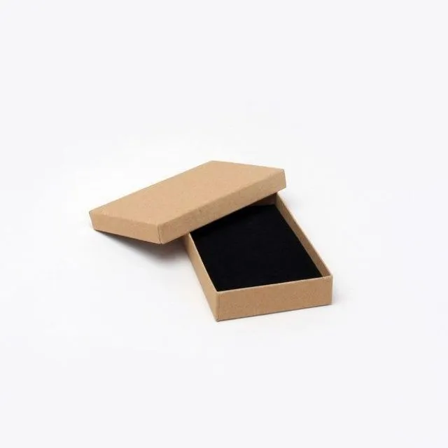 Size: 11x7x2.5cm Brown kraft paper gift box.