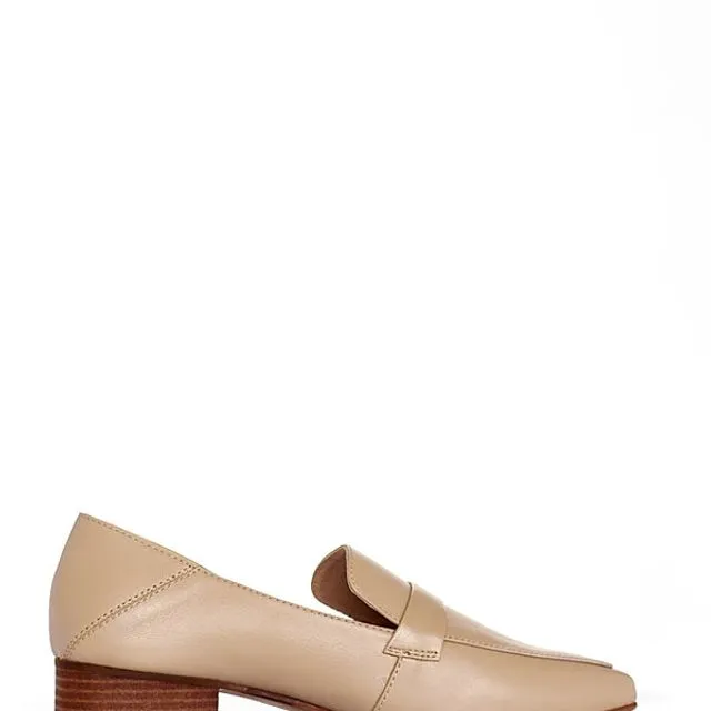 VICTORIA - BEIGE LEATHER LOAFERS