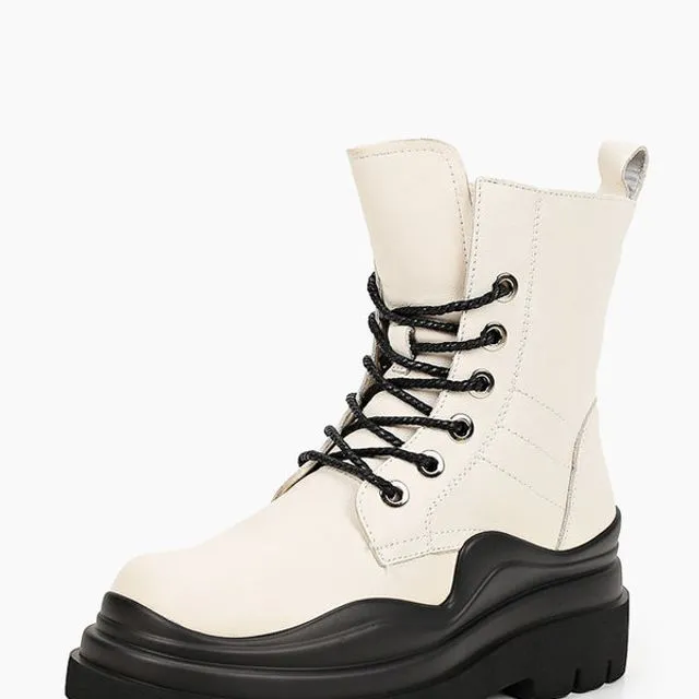 WHITNEY - Cream Lace Up boots
