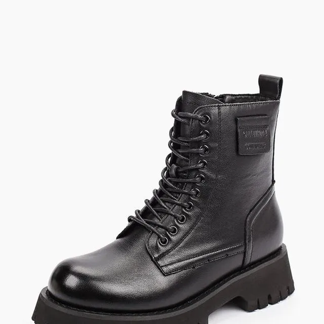 TAKOS - Black Boots
