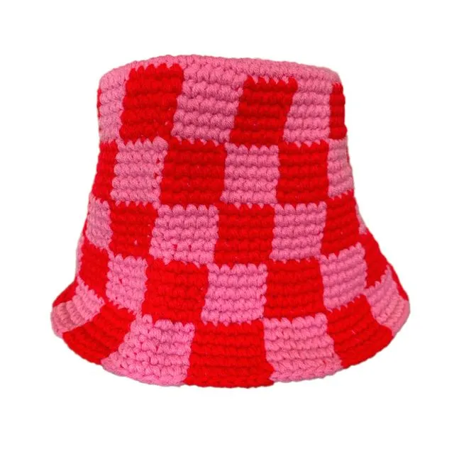 Mila Checkered Bucket Hat - Strawberry