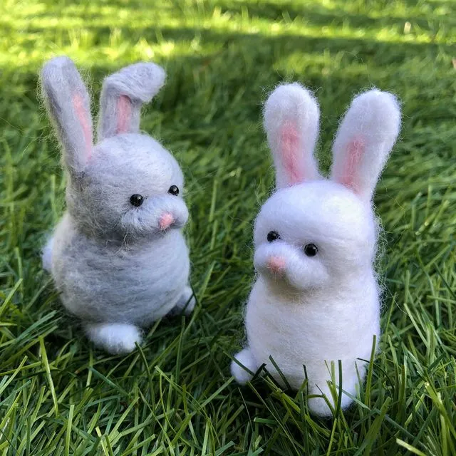 Needle Felting Kit - Rabbits - Make TWO needle felted Easter bunnies with this craft kit for adults - Easter craft gift for her, for mum