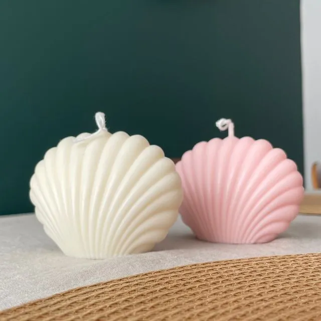 Scallop candle