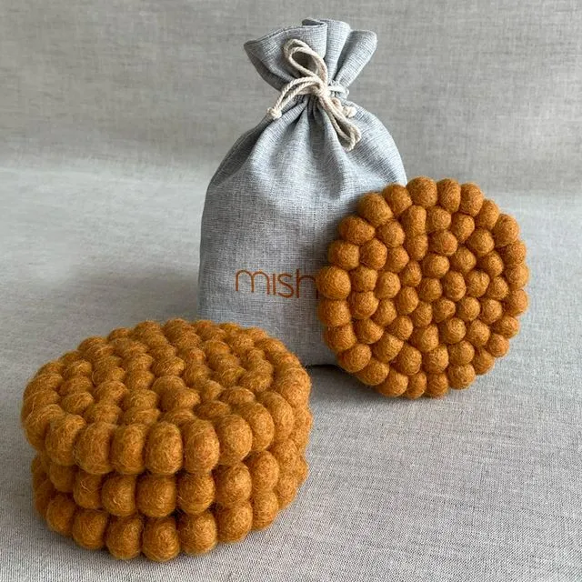 Pipa Coaster Set (Honey) - 100% handcrafted with felted wool balls